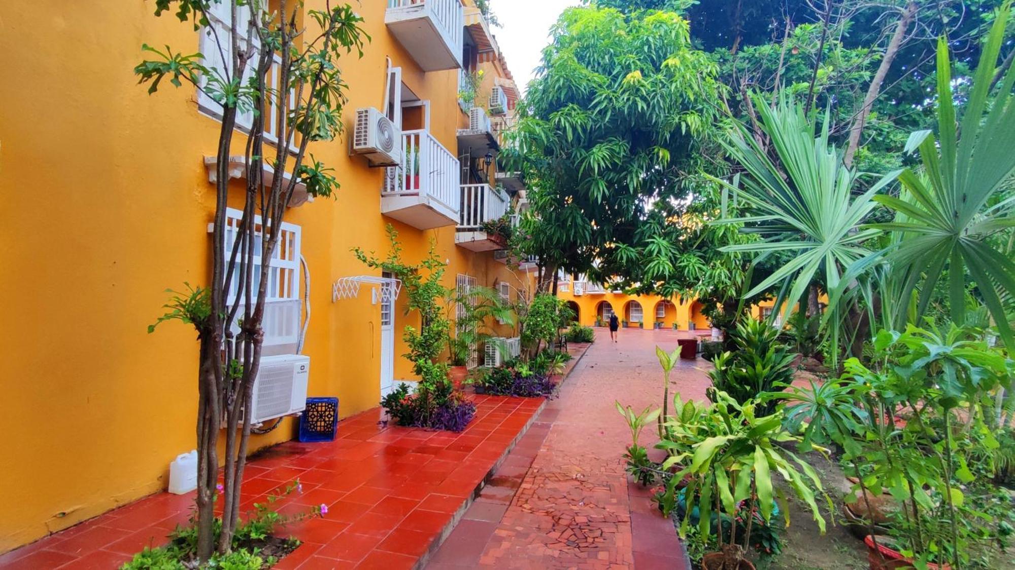 Apartamento Ana Ciudad Amurallada Cartagena Exterior photo